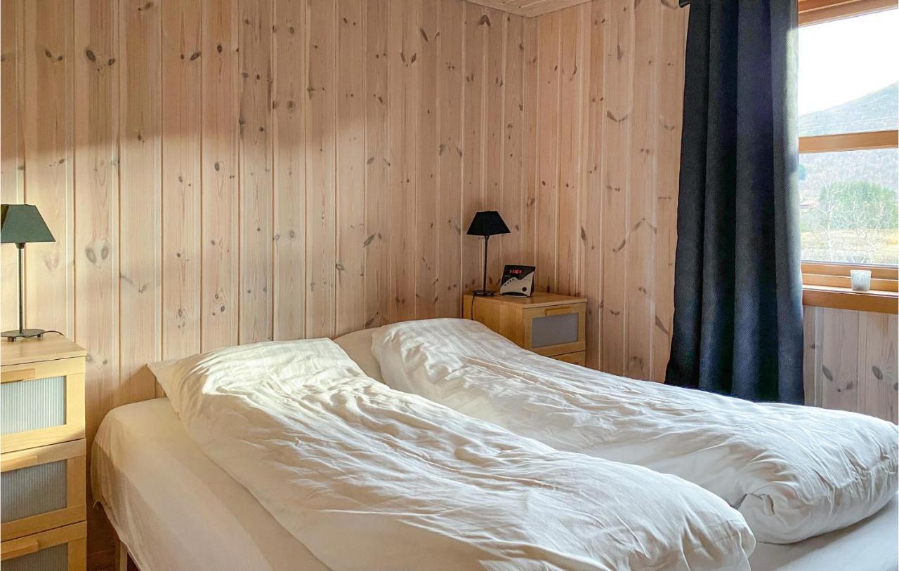 Nice Home In Straumgjerde With Wifi Brunstad Exteriör bild